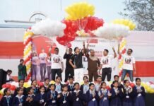 Oudh 1590, Chowman, Chapter 2 & Chaudhury & Company Present The Third Edition Of Walk-O-Mile